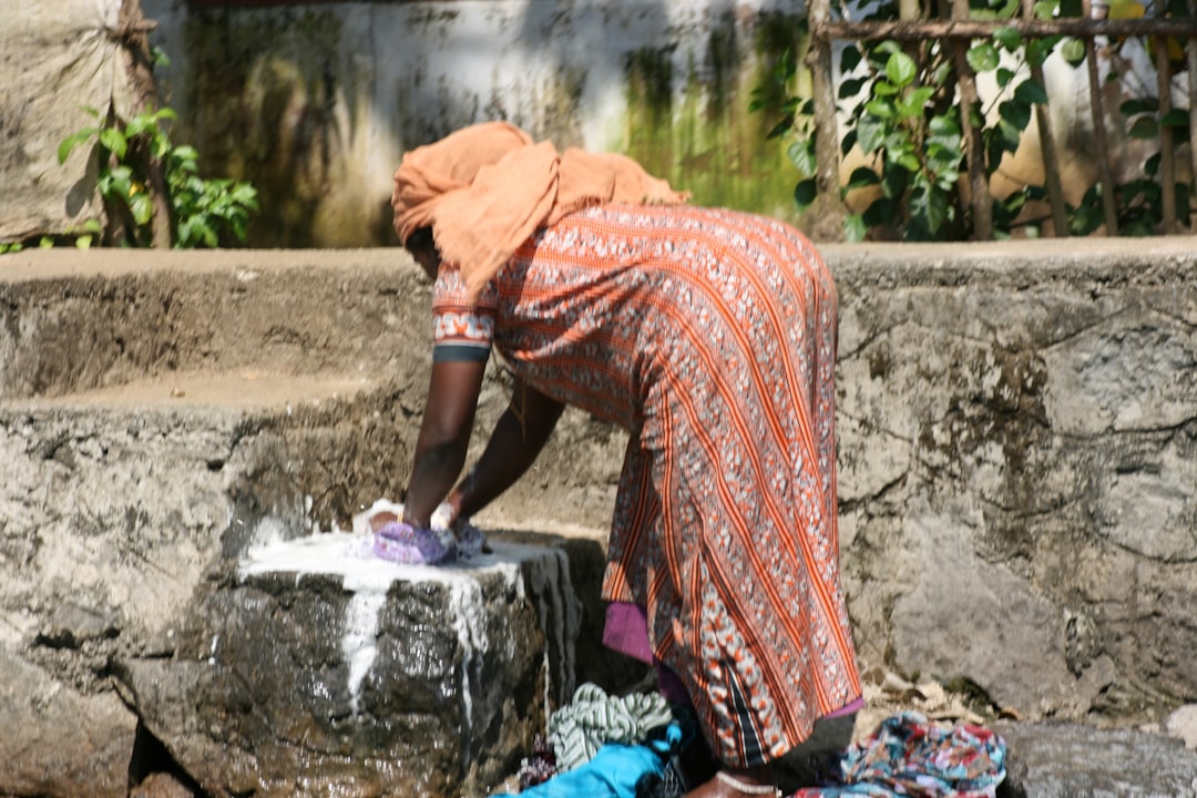 access to clean water and sanitation for homeless communities